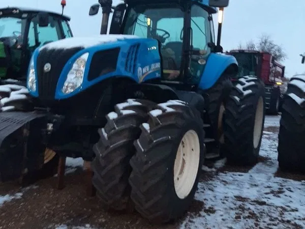 Трактор New Holland T8.390