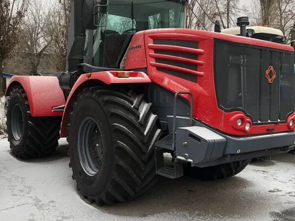 Трактор Кировец К-744 Р3