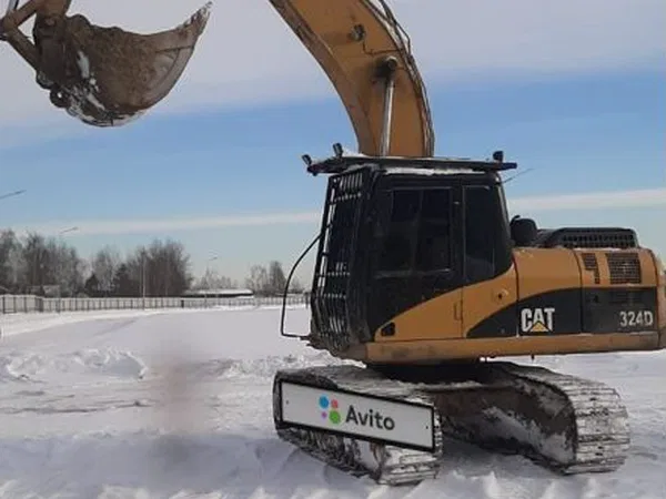 Гусеничный экскаватор Caterpillar 324D L