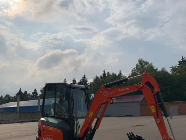 Мини-экскаватор Kubota U27-4