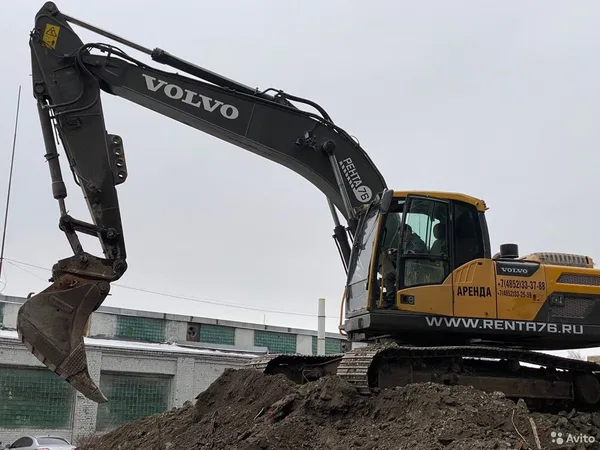 Гусеничный экскаватор Volvo EC220DL
