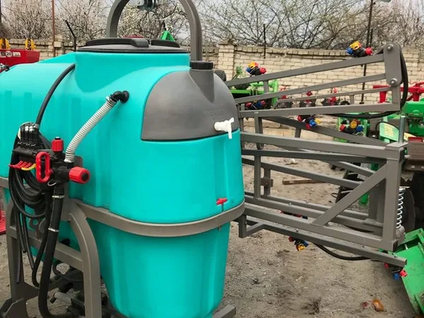 Навесной опрыскиватель Mv-Groupp OGR 600-1000 (F)