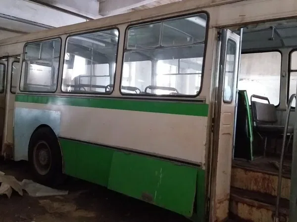 Автобус ЛиАЗ 677М