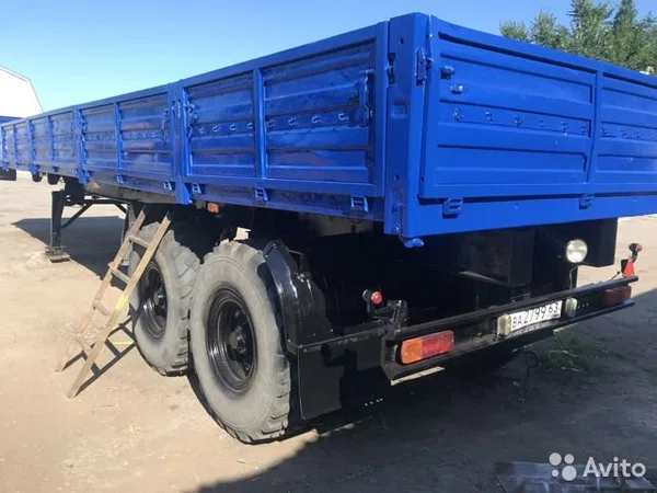 Бортовой полуприцеп