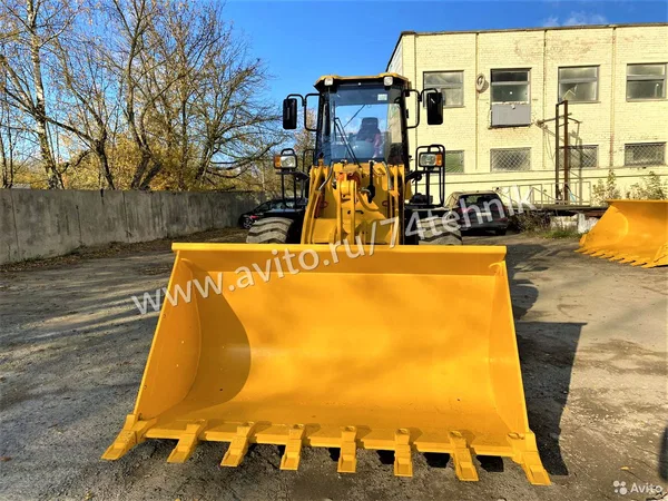 Фронтальный погрузчик Lonking CDM833