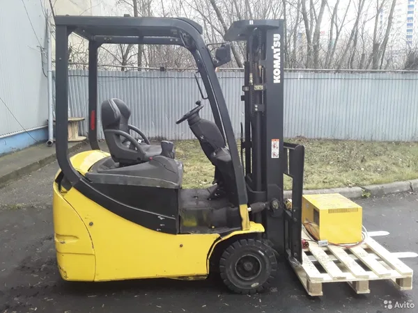Вилочный электропогрузчик Komatsu FB15M-12
