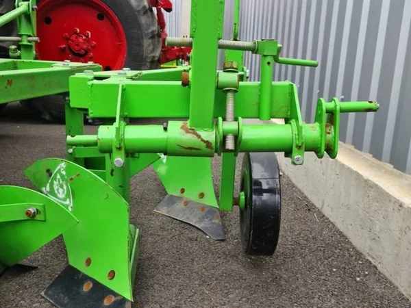 Плуг Kerland B220