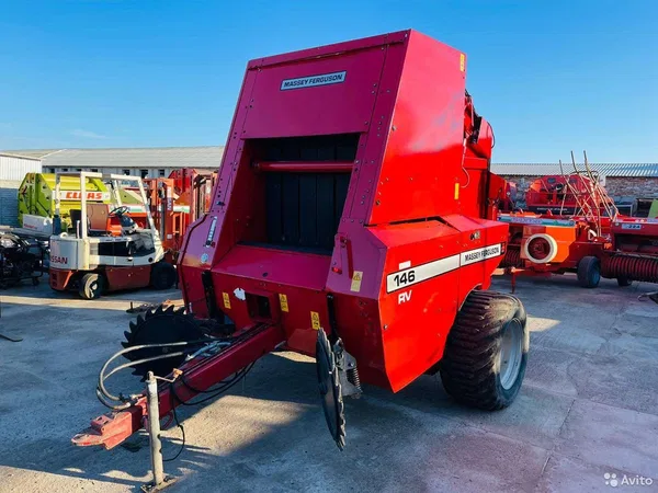 Пресс-подборщик Massey Ferguson 146
