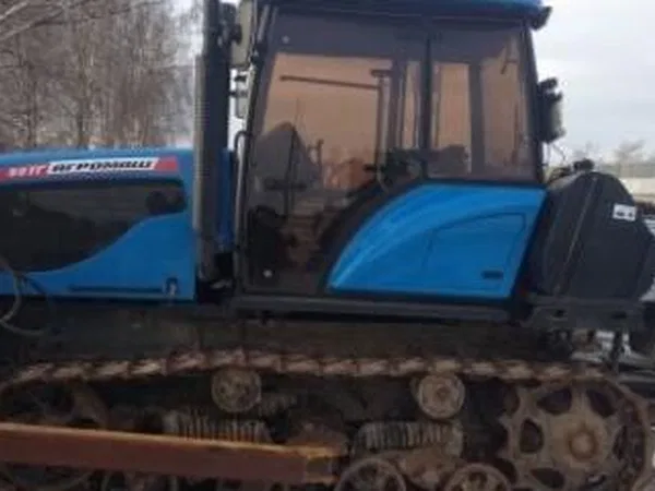 Гусеничный трактор Агромаш 90 ТГ