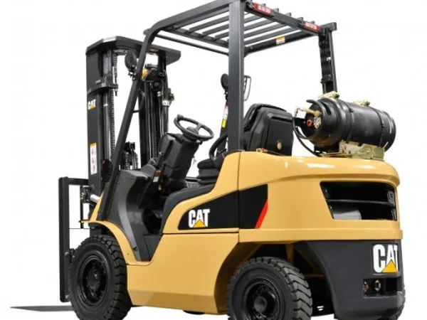 Вилочный погрузчик Caterpillar GР15ZNТ