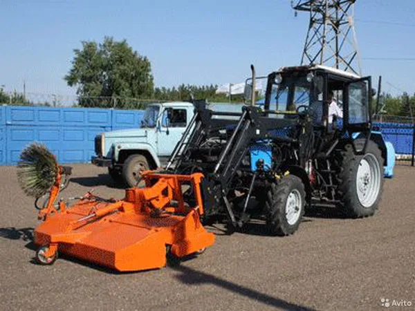 Коммунальная щетка Переволоцкий МЗ ЩФС-2.0Г (ГУ) с бункером