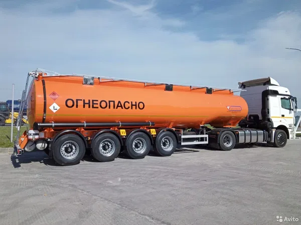 Полуприцеп бензовоз Сеспель SF4332