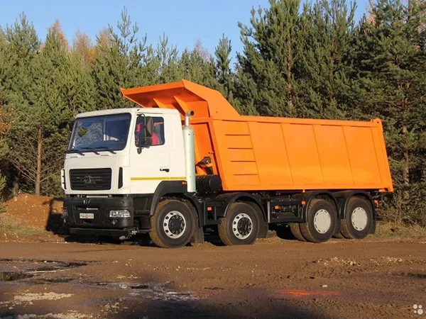 Самосвал МАЗ 6516С9