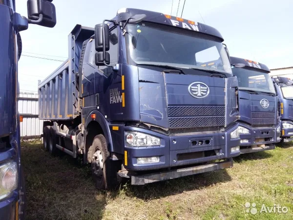 Самосвал FAW J6