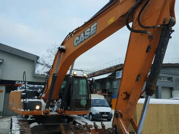 Гусеничный экскаватор CASE CX290B