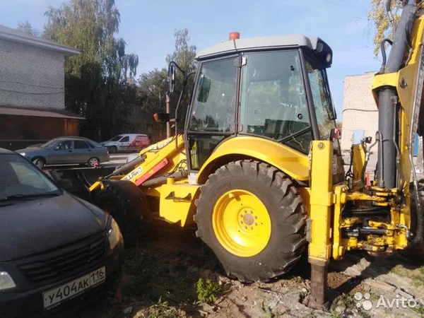 Экскаватор-погрузчик New Holland
