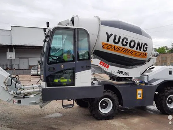 Самоходный бетоносмеситель Yugong SDM3000