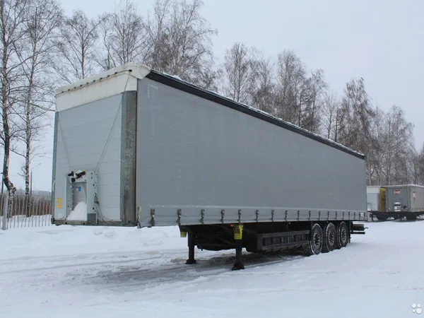 Тентованный полуприцеп Schmitz Cargobull 9084