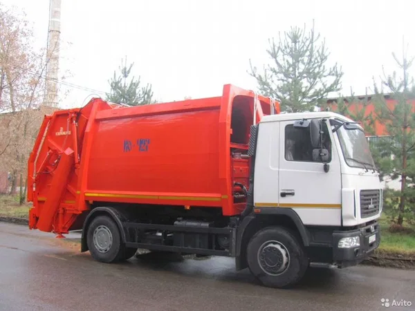 Мусоровоз Коммаш-Мценск КО-427-73 на шасси МАЗ 534025-585-013