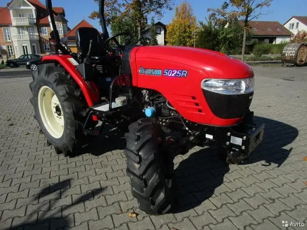 Трактор branson 6225R 4WD