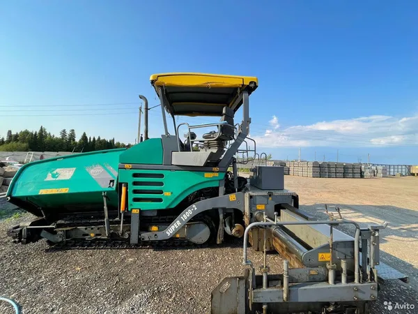 Асфальтоукладчик Vogele Super 1800-2