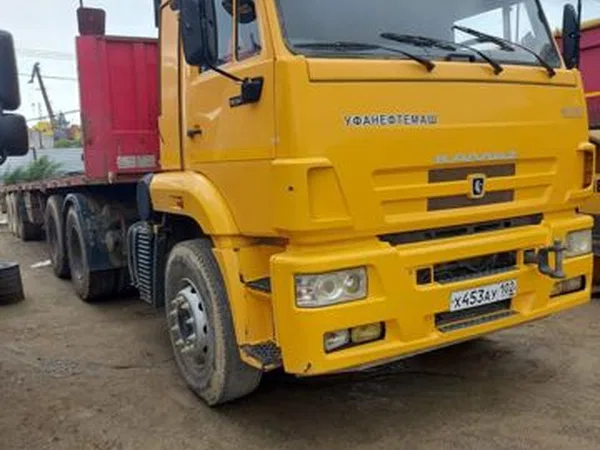 Седельный тягач Камаз 6460-73