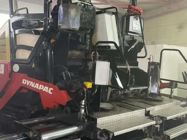 Асфальтоукладчик Dynapac SD2500C