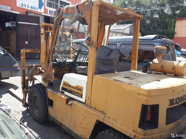 Вилочный погрузчик Komatsu FD40W-8