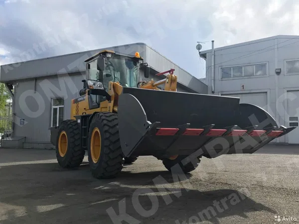 Фронтальный погрузчик Frontal 250