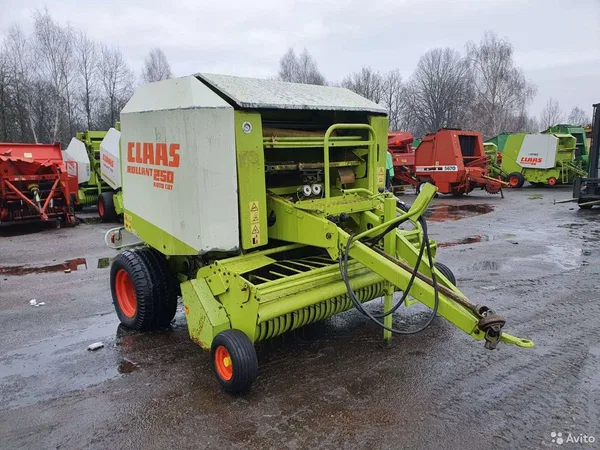 Пресс-подборщик Claas Rollant 250