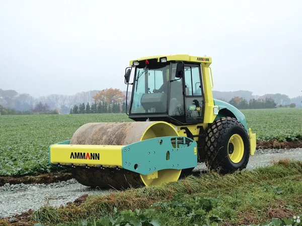 Грунтовый каток Ammann ASC 130D