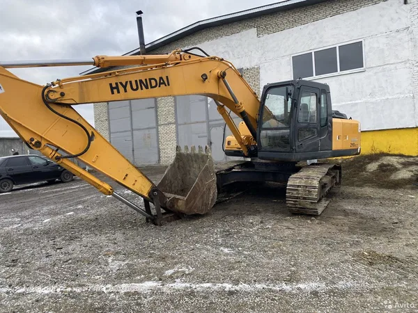 Гусеничный экскаватор Hyundai R 210LC-7