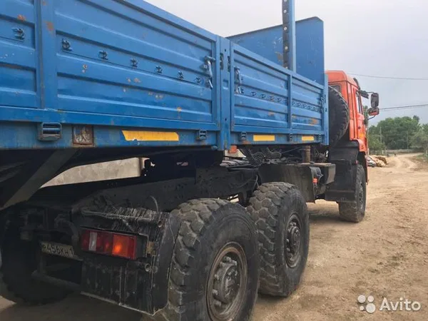 Седельный тягач Камаз 65221
