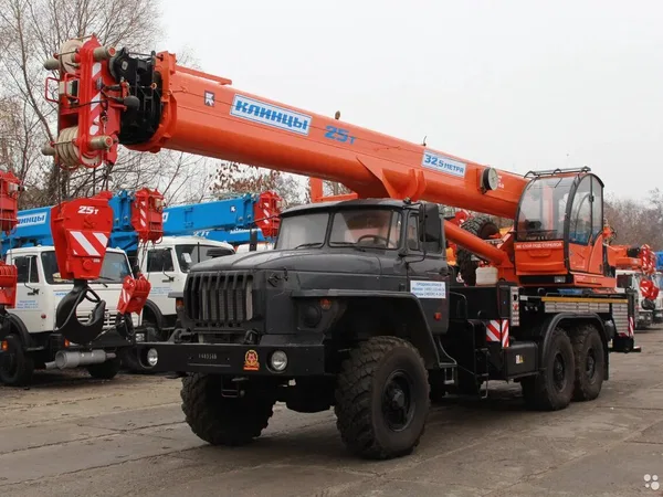 Автокран Клинцы КС-55713-3К-4В