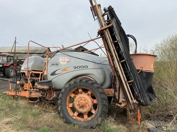 Прицепной опрыскиватель Jacto Advance-300