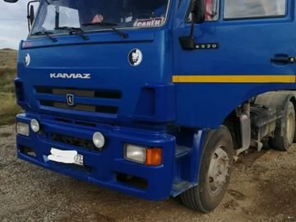 Самосвал КамАЗ 6520