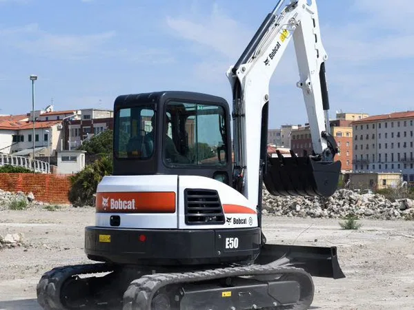Мини-экскаватор Bobcat E50