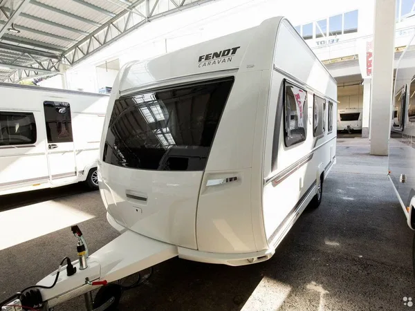 Прицеп-дача (кемпер) Fendt Caravan Saphir 470