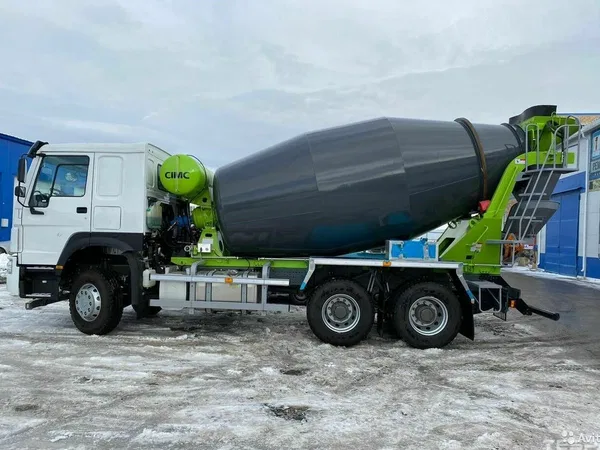 Автобетоносмеситель HOWO HW76