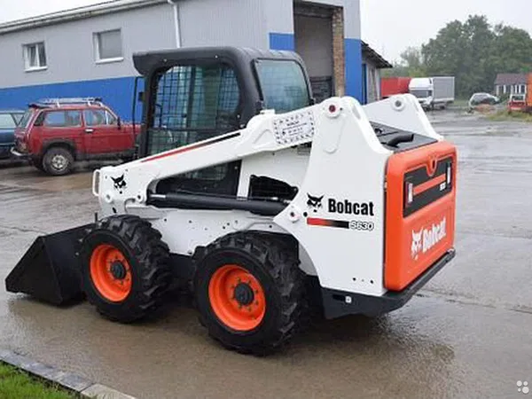 Мини-погрузчик Bobcat S630