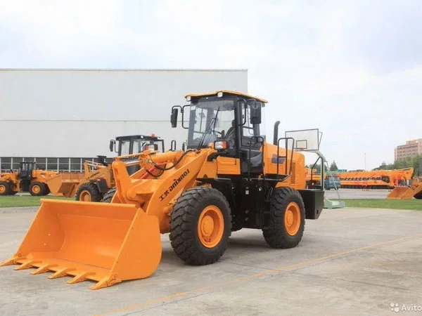 Фронтальный погрузчик Lonking CDM835E