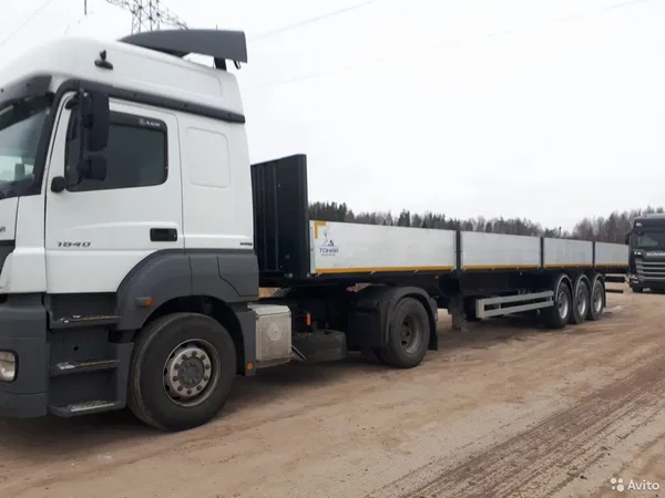 Бортовой полуприцеп Тонар B3-13 (9888)