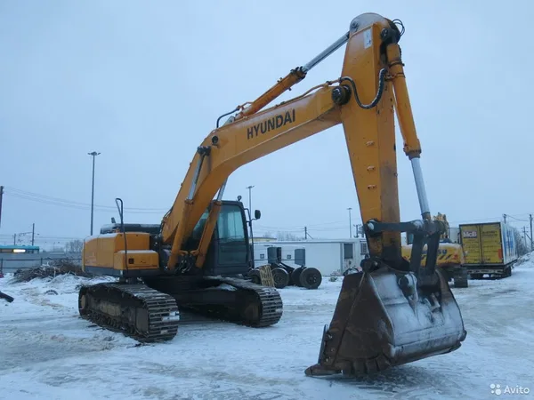 Гусеничный экскаватор Hyundai R 320LC-7