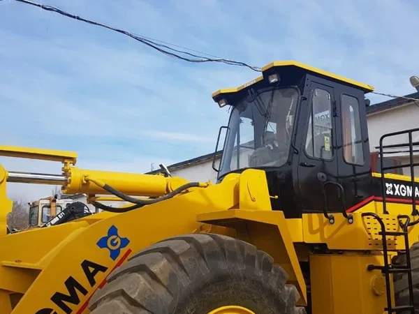 Фронтальный погрузчик XGMA / XIAGONG XG955N