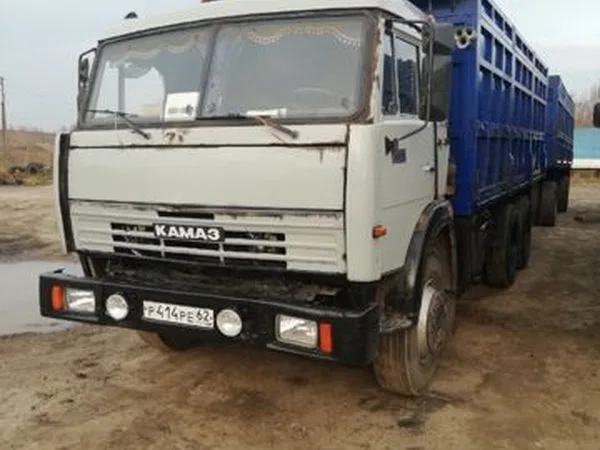 Зерновоз КамАЗ 53215