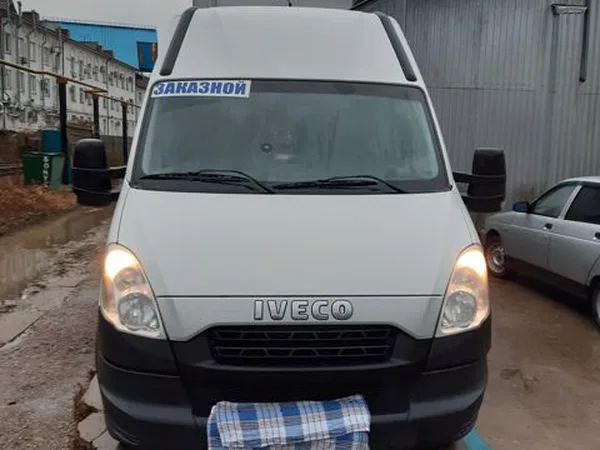 Микроавтобус Iveco Daily