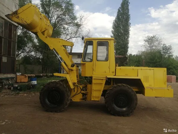 Фронтальный погрузчик Амкодор 333В (ТО-18 Б3)