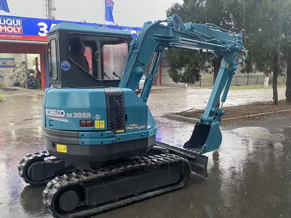 Мини-экскаватор Kobelco SK30