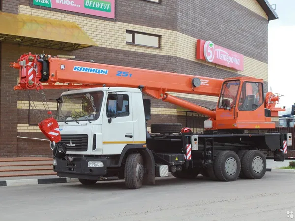 Автокран Клинцы КС-55713-6К-1 на шасси МАЗ 6312