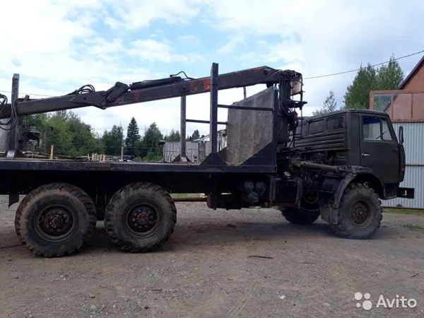 Сортиментовоз КамАЗ 4310 с манипулятором СФ-65